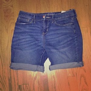 Old Navy midi shorts!